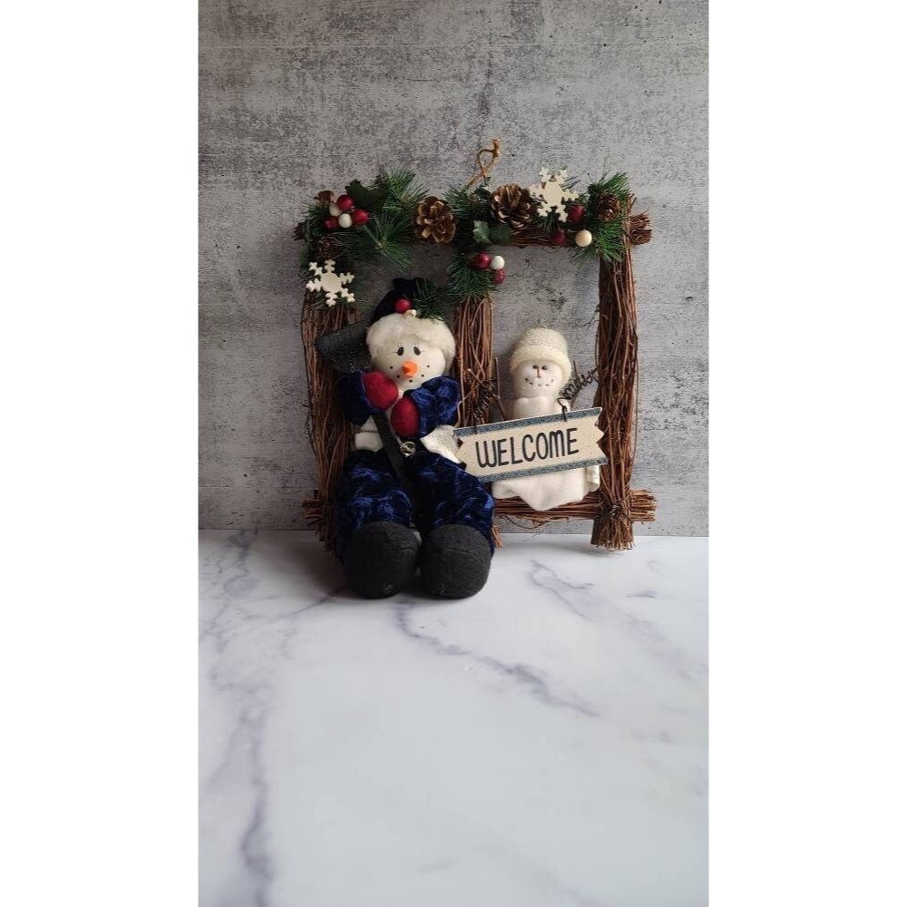 Square Snowman Welcome Wreath